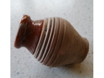 glasierter Tontopf